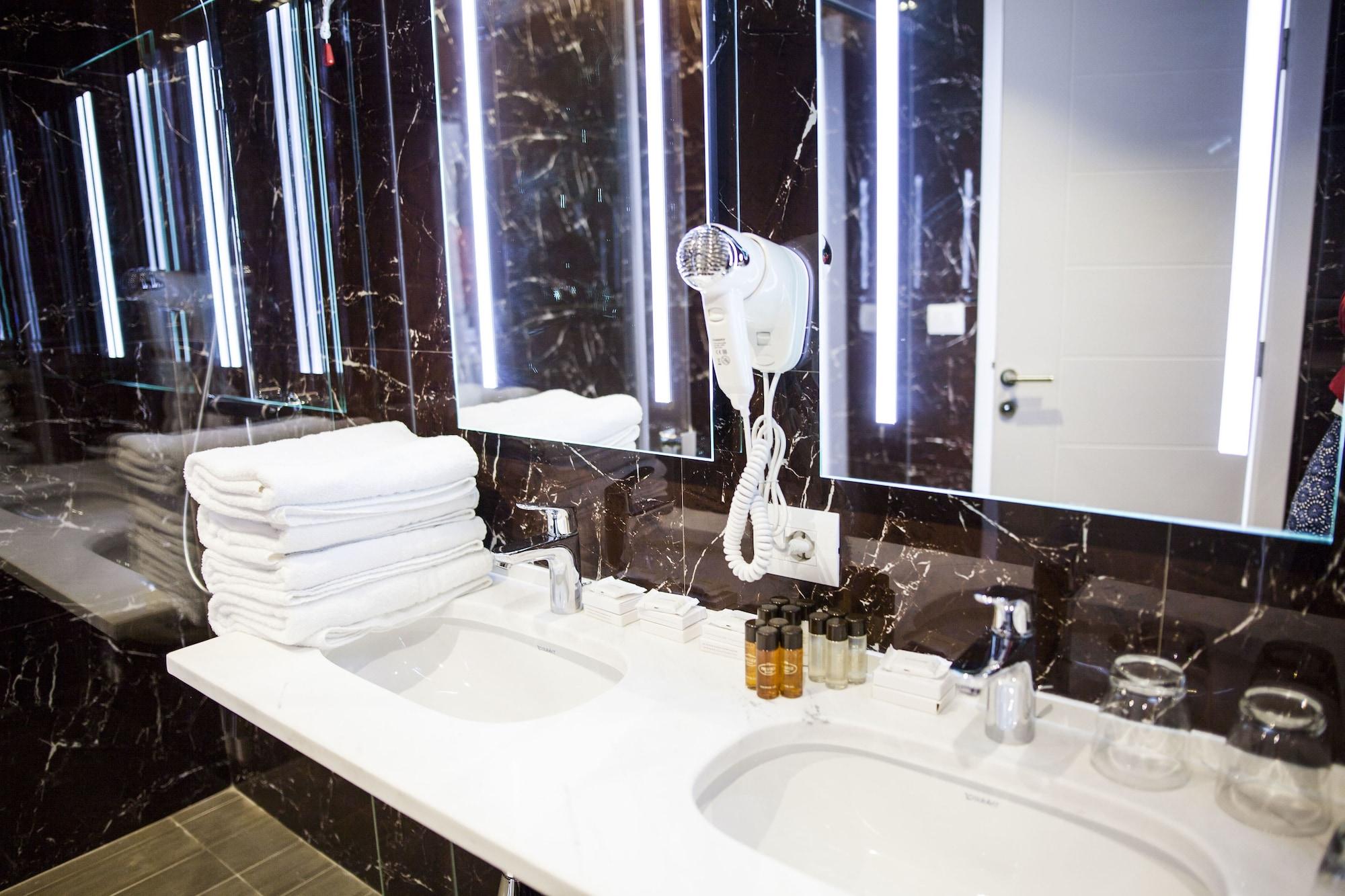 Prestige Resort Durres Qerret Exteriér fotografie